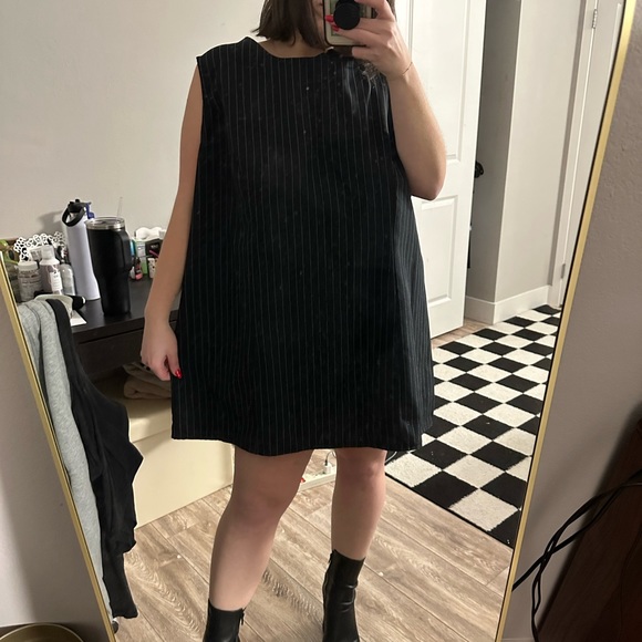 Vintage Pin Striped Mini Dress - Picture 4 of 4